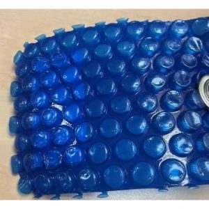 bâche à bulles sur mesure de couleur bleu